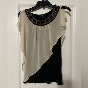 Sleeveless evening out top